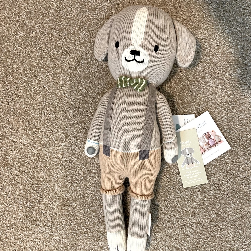NWT Cuddle & Kind large Noah the Dog stuffed animal